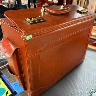 Sale Photo Thumbnail #25