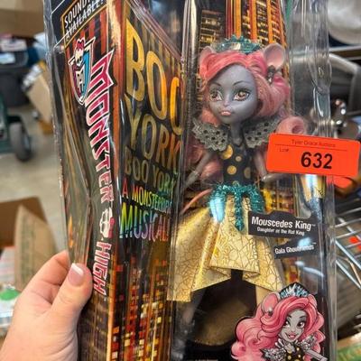 Sale Photo Thumbnail #169