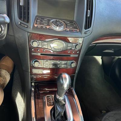 Sale Photo Thumbnail #146