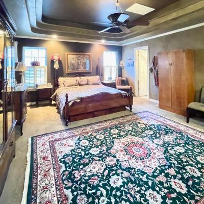 Sale Photo Thumbnail #112