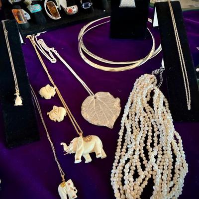 Sale Photo Thumbnail #320