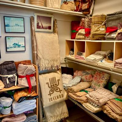 Sale Photo Thumbnail #225