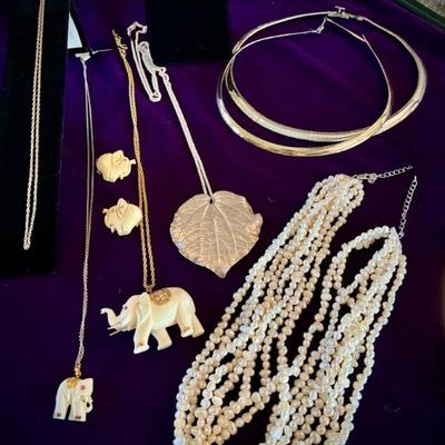 Sale Photo Thumbnail #326