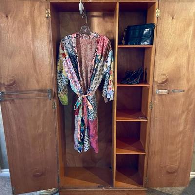 Sale Photo Thumbnail #360