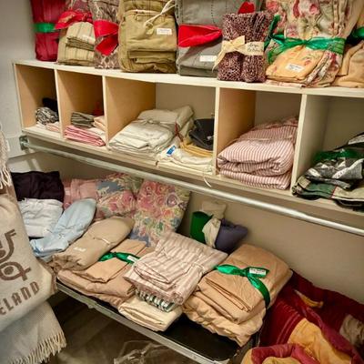 Sale Photo Thumbnail #100