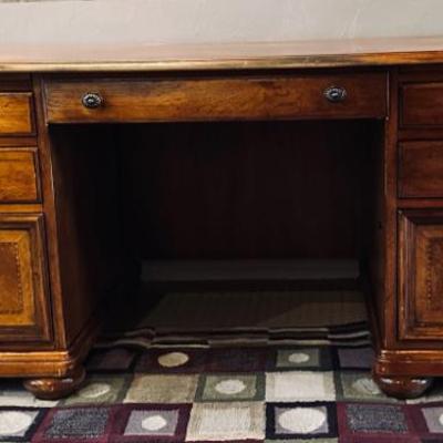 Sale Photo Thumbnail #444