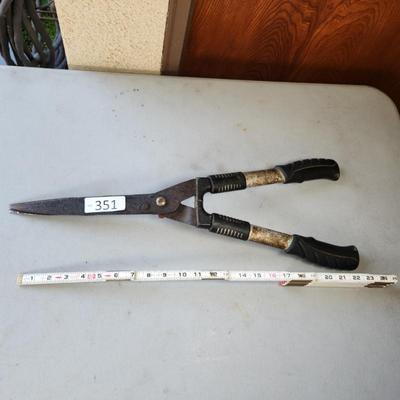 Sale Photo Thumbnail #102