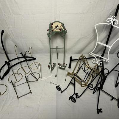 Plate/picture Stands