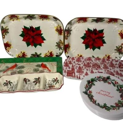 Eight Christmas Plastic Dishes, Six Pieces Of Serving Wear