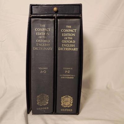 The Compact Edition of the Oxford English Dictionary - Complete 2-Volume Set in Slipcase