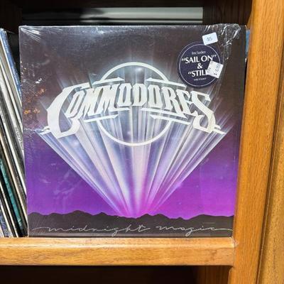 Sale Photo Thumbnail #94