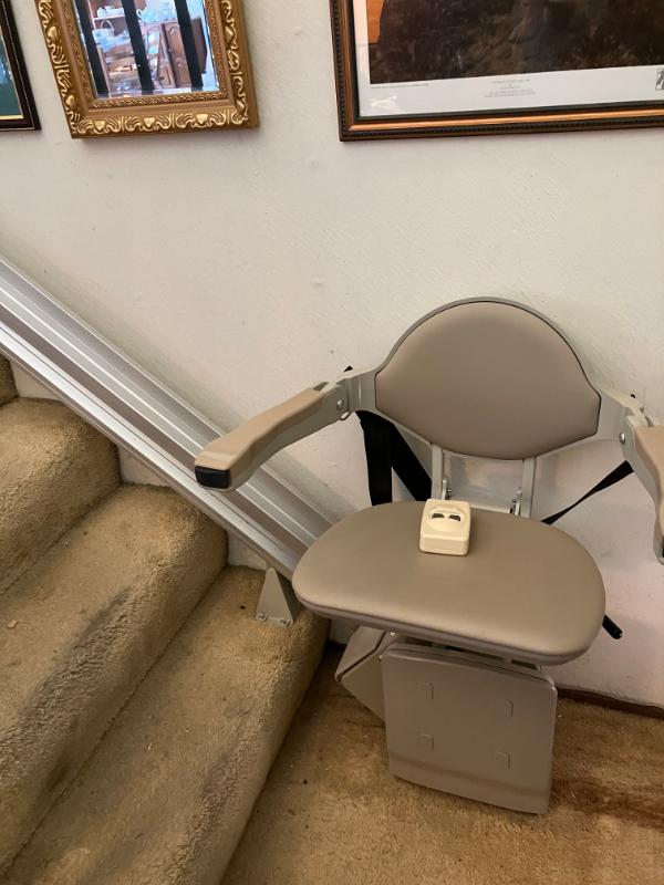 Sale Photo Thumbnail #237