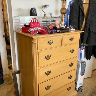 Sale Photo Thumbnail #101