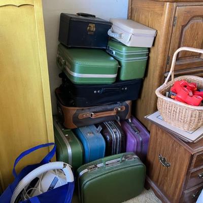 Sale Photo Thumbnail #135