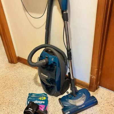 Sale Photo Thumbnail #148