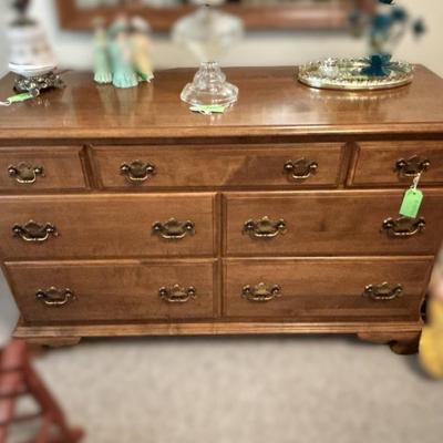 Sale Photo Thumbnail #234