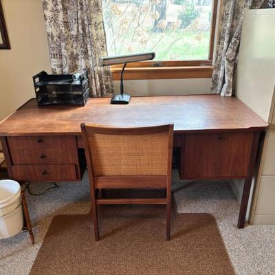 Sale Photo Thumbnail #203