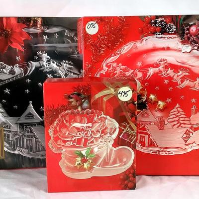 Mikasa Christmas Platters