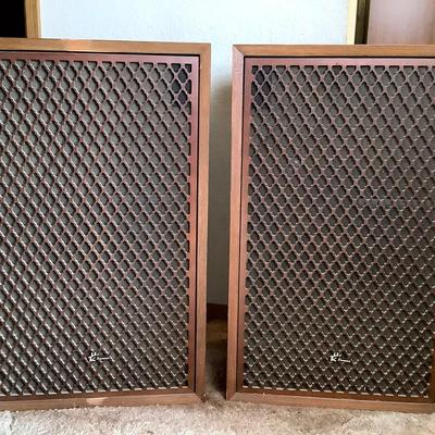 Lot #4 Sansui SP-3200A Vintage Floor Speakers – Pair
