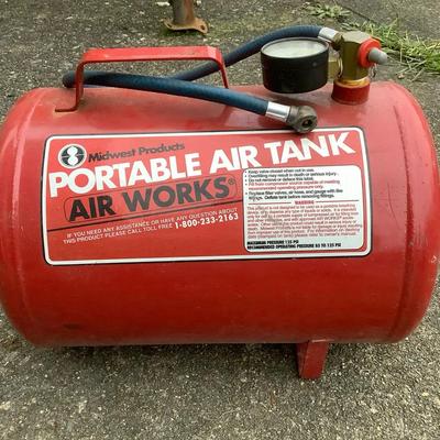 Air Works Portable Air Tank w/ Gauge & Hose – Midwest Products 