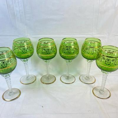Mid-Century Vintage Green Wine Glasses with Gold Decorative Detail – Set of 6