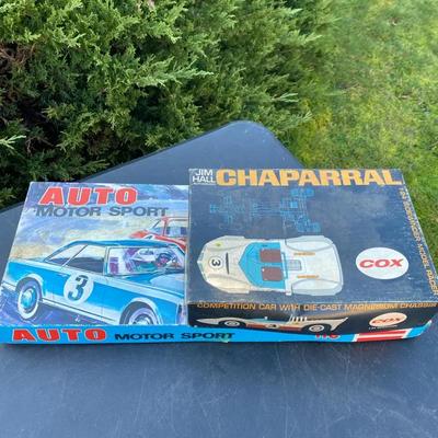 Vintage Electric Slot Car – Classic Racing Collectible