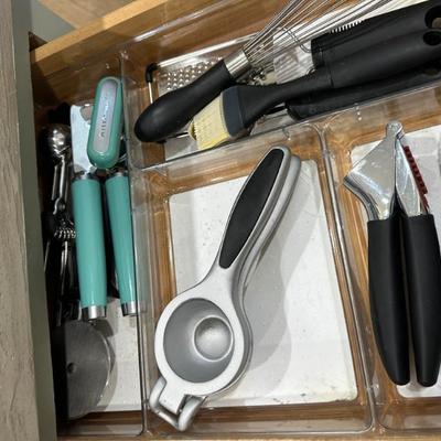 Sale Photo Thumbnail #100