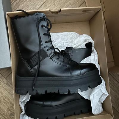 Sale Photo Thumbnail #70