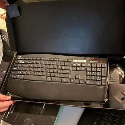 Sale Photo Thumbnail #126