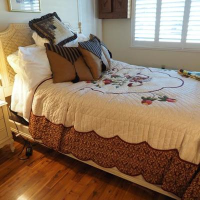 Sale Photo Thumbnail #136