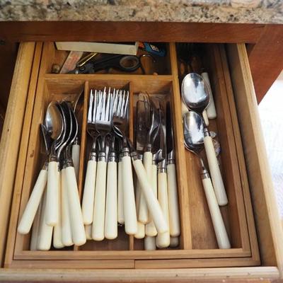 Sale Photo Thumbnail #87