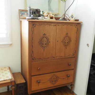 Sale Photo Thumbnail #149