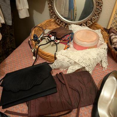 Sale Photo Thumbnail #176