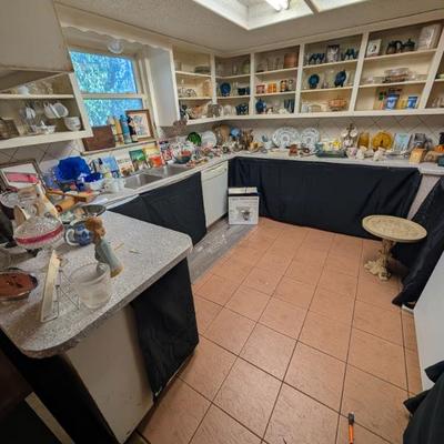 Sale Photo Thumbnail #91