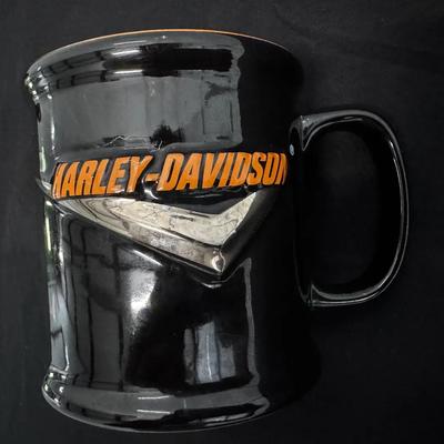 Harley-Davidson Black & Orange Ceramic Coffee Mug w/ Raised Logo