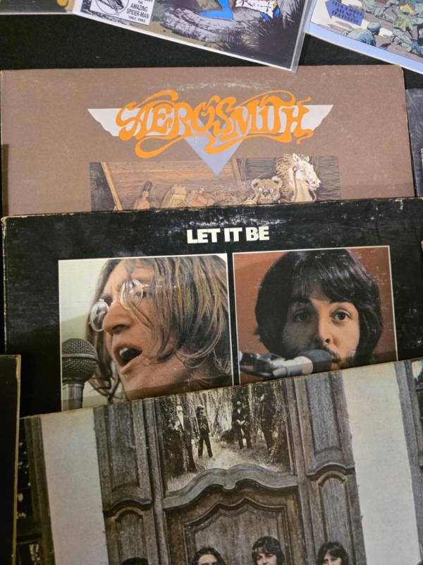 Sale Photo Thumbnail #27