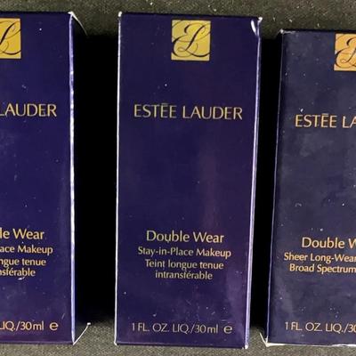 Estée Lauder Double Wear Makeup
