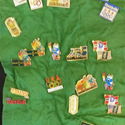 1996 Atlanta Olympic Games Trading Pins * 1992 Track & Field Barcelona * Passing the Torch * IZZY
