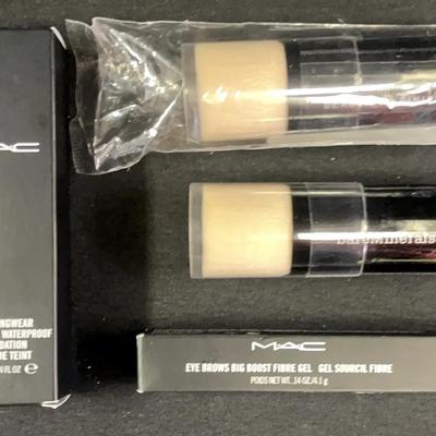 Mac Cosmetics * Bare minerals Cosmetic Brushes