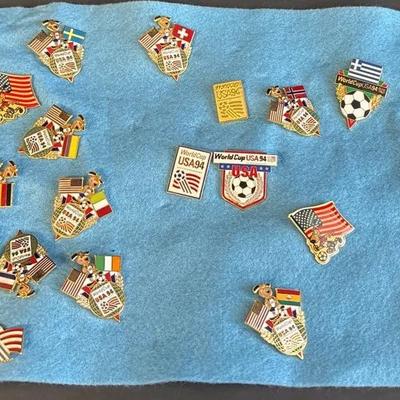 22 World Cup Soccer 1994 Souvenir Pins * USA * Greece and more 