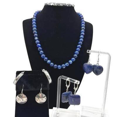 925 Sterling Silver / Lapis Bead Necklace * Two 925 Pierced Earrings 12.90g
