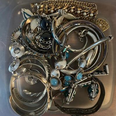 Sale Photo Thumbnail #161