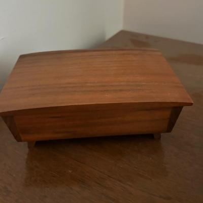 Sale Photo Thumbnail #32