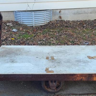 Metal Rolling Cart (G)