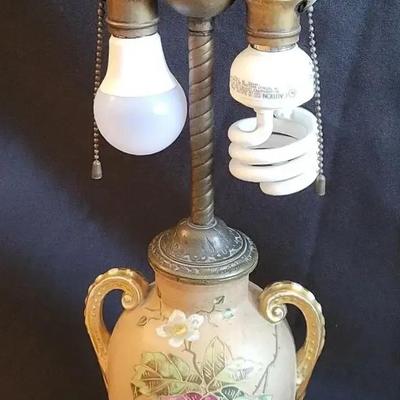 Elegant "Benjamin" Lamp (BR1)