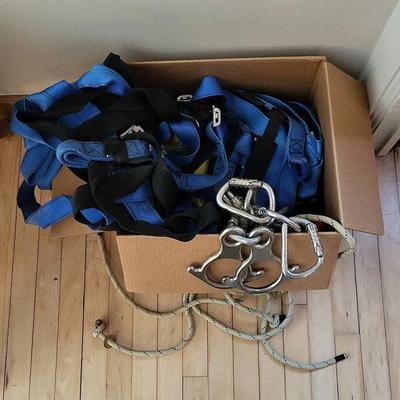 Repelling Harnesses (FH)