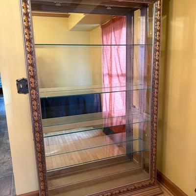 Lighted Display Case (DR)