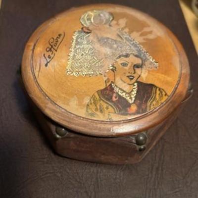 Sale Photo Thumbnail #77