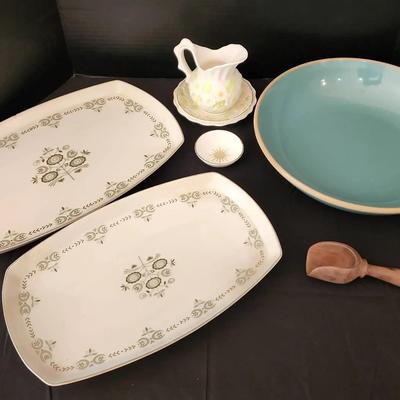 VTG Franciscan Heritage Platters & Aqua Ventura Bowl & Enesco Daisy Pitcher & Saucer, Wooden Scoop