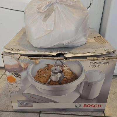 NEW! Bosch Bread Mixer Includes Extra Attachments & Instruction in Original Package